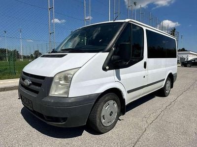 Gebraucht Ford Tourneo 116 PS (85 kW) 2010 Weiß Van