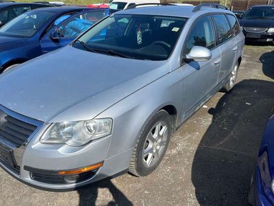 gebraucht VW Passat Variant Highline 19 TDI DPF