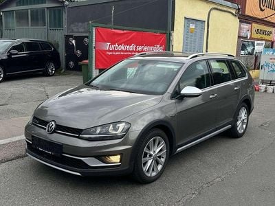 Grau Gebraucht 2015 VW Golf Alltrack Kombi | € 8.990 (Etwas zu teuer)