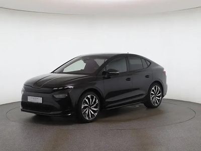 Schwarz metallicperleffektno Gebraucht 2025 Skoda Enyaq iV SportLine SUV | € 50.390