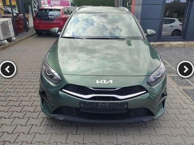 Gebraucht Kia Ceed Sportswagon Silver 140 PS (102 kW) 2024 Kombi