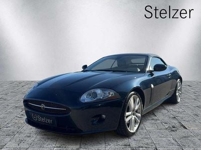 Blau Gebraucht 2006 Jaguar XK8 Cabrio | € 39.500