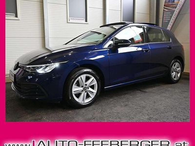 Blau Gebraucht 2021 VW Golf VIII Life Limousine | € 23.590 (Fairer Preis)