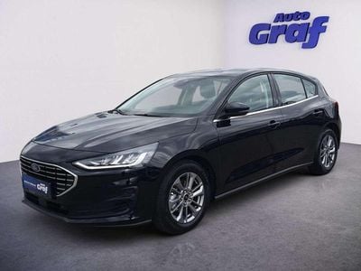 Neu Ford Focus Titanium 124 PS (91 kW) 2025 Schwarz Limousine