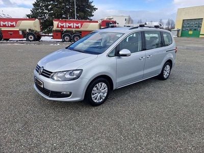 Gebraucht VW Sharan Comfortline 150 PS (110 kW) 2015 Silber Van / Kleinbus