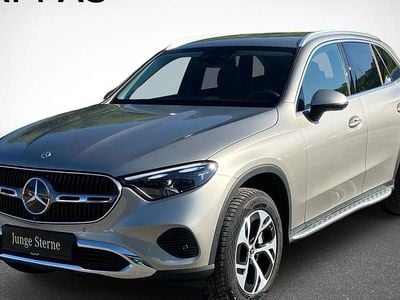 Mojavesilber metalli Gebraucht 2024 Mercedes GLC300e Edition SUV | € 53.950