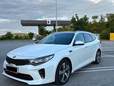 Weiß Gebraucht 2018 Kia Optima GT-Line Kombi | € 12.900
