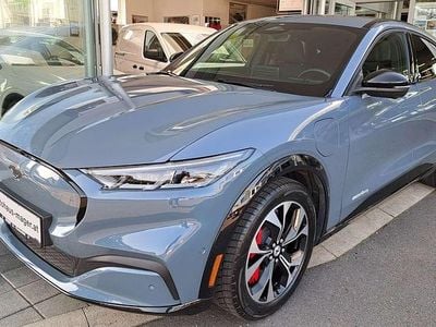 Blau Gebraucht 2023 Ford Mustang Mach-E Premium SUV | € 37.890 (Fairer Preis)