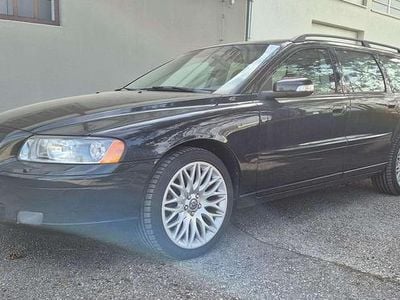 Schwarz Gebraucht 2006 Volvo V70 Momentum Kombi | € 17.900