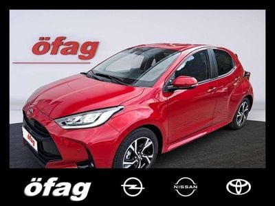 Rot Gebraucht 2025 Toyota Yaris Hybrid Active Limousine | € 22.990 (Fairer Preis)