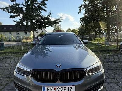 Gebraucht BMW 520 Luxury Line 190 PS (139 kW) 2018 Grau Limousine