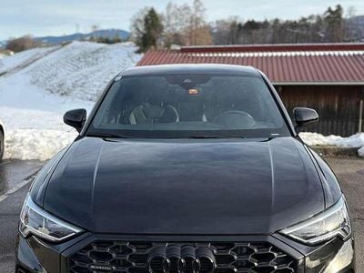 Gebraucht Audi Q3 S-Line 190 PS (139 kW) 2024 Schwarz SUV