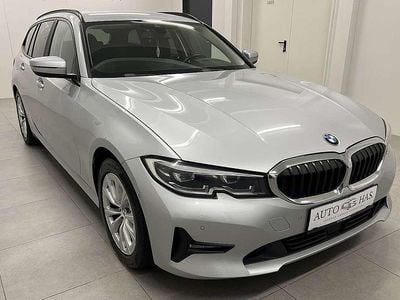 Gebraucht BMW 318 Advantage 150 PS (110 kW) 2020 Silber Kombi
