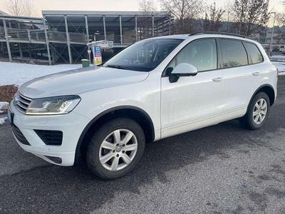 Weiß Gebraucht 2016 VW Touareg SUV | € 22.500