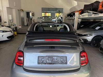 Grau Gebraucht 2021 Fiat 500e Red Cabrio | € 14.880 (Guter Preis)