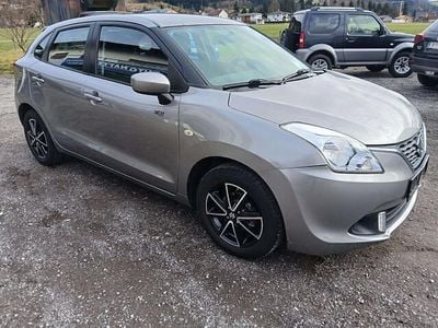 Gebraucht Suzuki Baleno 90 PS (66 kW) 2016 Silber Kleinwagen