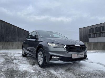 Neu Skoda Fabia 80 PS (58 kW) 2025 Grau Limousine