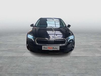 Schwarz metallicperleffektno Gebraucht 2025 Skoda Octavia Essence Kombi | € 26.590 (Guter Preis)