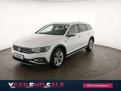 Weiss metallic Gebraucht 2023 VW Passat Alltrack Kombi | € 34.900 (Guter Preis)