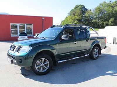 Grün Gebraucht 2015 Nissan Navara Platinum Abholung | € 14.000
