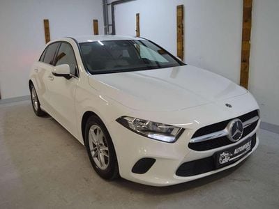 Gebraucht Mercedes A160 Sport 109 PS (80 kW) 2020 Weiß Kleinwagen
