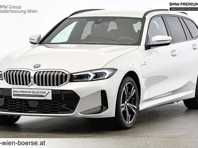 Gebraucht BMW 330 Efficient Dynamics 184 PS (135 kW) 2024 Kombi