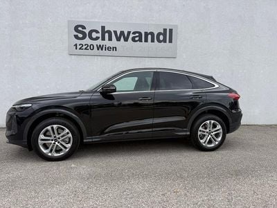 Neu Audi Q5 Sportback Ambiente 204 PS (150 kW) 2025 Schwarz  metallicperleffektno SUV