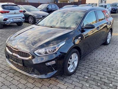 gebraucht Kia Ceed Sportswagon 1,6 CRDi SCR ISG Silber