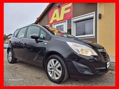 Schwarz Gebraucht 2012 Opel Meriva Edition Van / Kleinbus | € 5.490 (Etwas zu teuer)