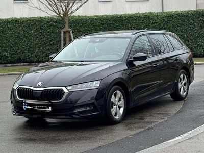 Schwarz Gebraucht 2022 Skoda Octavia Ambition Kombi | € 21.500 (Guter Preis)