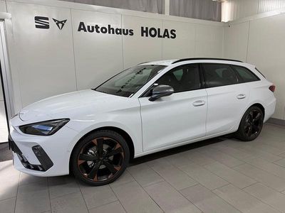 Neu Cupra Leon 150 PS (110 kW) 2025 Weiss  metallic Kombi