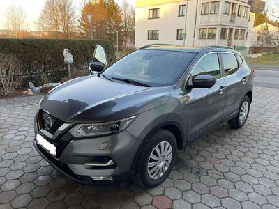 gebraucht Nissan Qashqai 12 DIG-T Tekna Xtronic Aut.