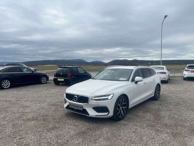 gebraucht Volvo V60 Momentum Pro Plug-In Hybrid AWD