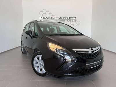 Schwarz Gebraucht 2015 Opel Zafira Tourer Edition Van / Kleinbus | € 9.690 (Fairer Preis)