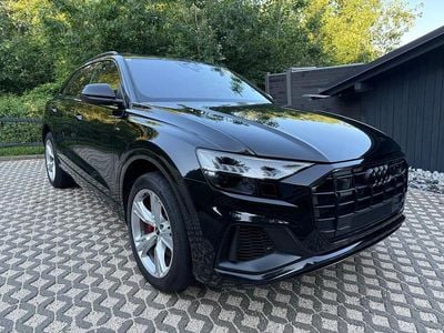 Schwarz metallicperleffektno Gebraucht 2023 Audi Q8 Ambiente SUV | € 66.900 (Guter Preis)