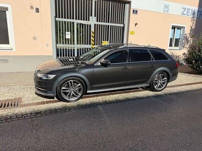 Grau Gebraucht 2014 Audi A6 Allroad Kombi | € 16.500 (Superpreis)
