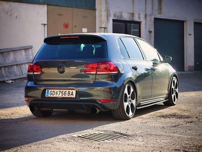 Grau Gebraucht 2011 VW Golf VI GTI Limousine | € 10.500 (Fairer Preis)