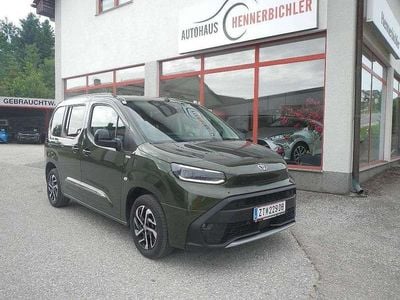 Grün Gebraucht 2025 Toyota Proace Verso City Kombi | € 30.900 (Fairer Preis)