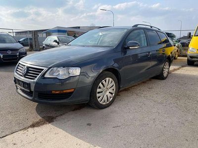 Grau Gebraucht 2009 VW Passat Comfortline Kombi | € 1.999