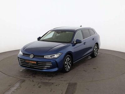 Gebraucht VW Passat Business 150 PS (110 kW) 2024 Blau Kombi