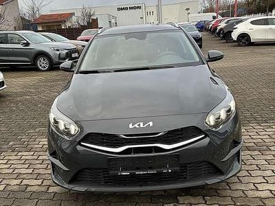 Gebraucht Kia Ceed Sportswagon Gold 140 PS (102 kW) 2025 Grau Kombi