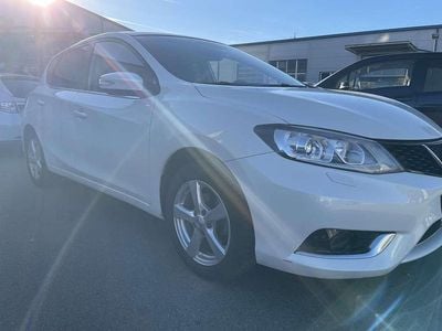 Gebraucht Nissan Pulsar Tekna 116 PS (85 kW) 2015 Weiß Limousine