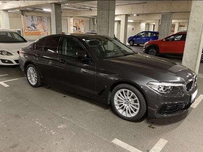 Grau Gebraucht 2018 BMW 530 iPerformance Limousine | € 27.990 (Superpreis)