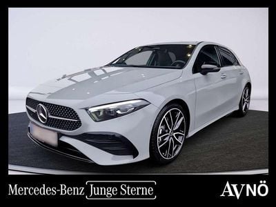 Grau Gebraucht 2025 Mercedes A200 Limousine | € 44.990