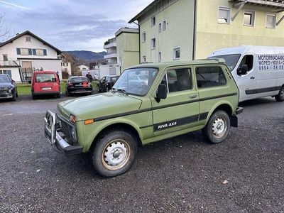 Gebraucht 1997 Lada niva SUV | € 1.800