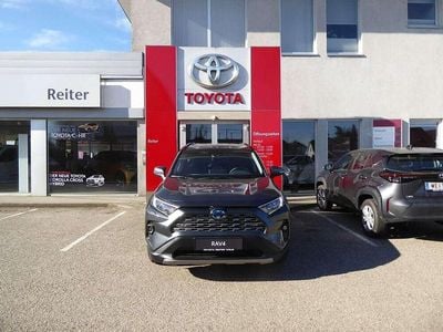 Gebraucht Toyota RAV4 Hybrid Active 178 PS (130 kW) 2024 Blau SUV