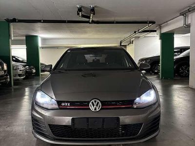 Gebraucht 2013 VW Golf GTI Limousine | € 14.500 (Etwas zu teuer)