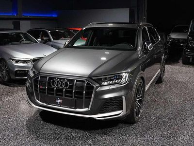 Grau Gebraucht 2020 Audi SQ7 Design SUV | € 64.999