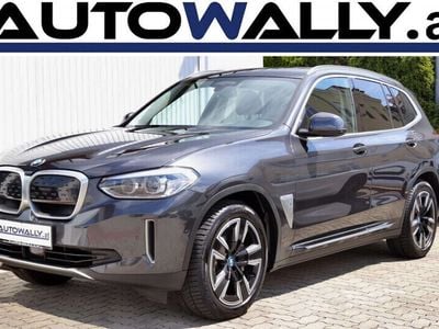 Grau Gebraucht 2021 BMW iX3 SUV | € 33.990 (Etwas zu teuer)