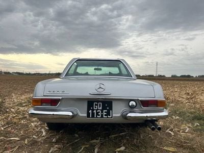 Grau Gebraucht 1969 Mercedes SL280 Cabrio | € 89.900